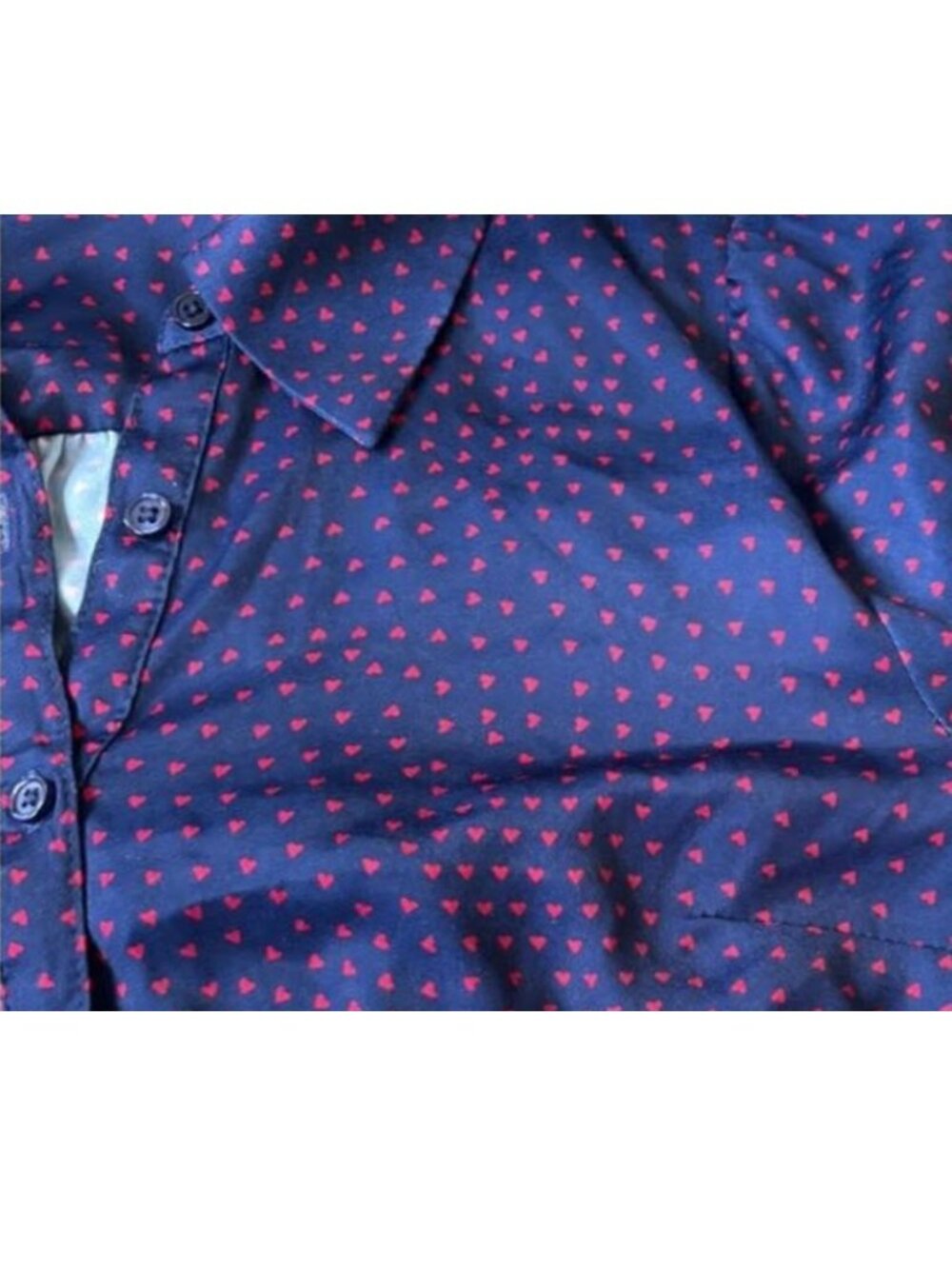 ModCloth blue blouse with small Red Hearts - XL - Picture 4 of 12